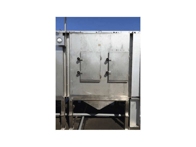 Wet electrostatic purification system